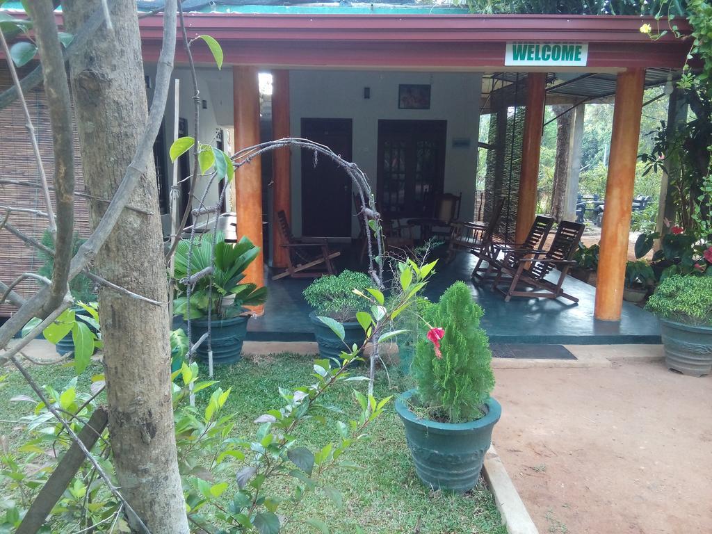 Sigiri Dilu Villa Szigirija Kültér fotó